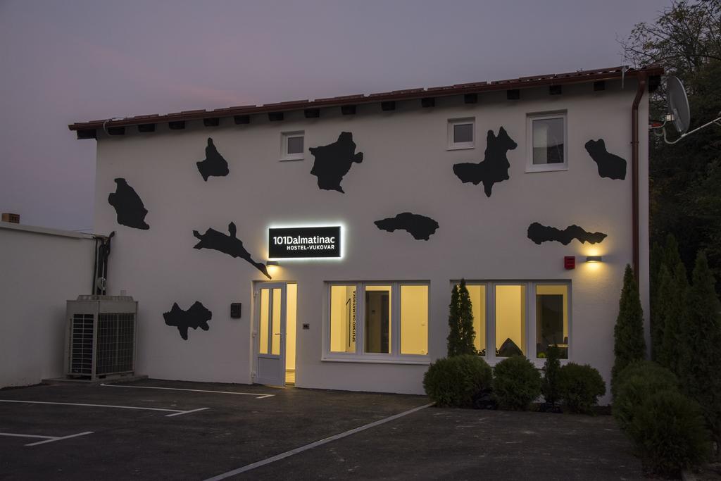 Hostel 101 Dalmatinac Vukovar Zewnętrze zdjęcie